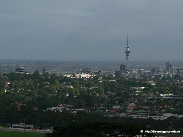 Auckland – Los Angeles – Frankfurt (oder München – Frankfurt)