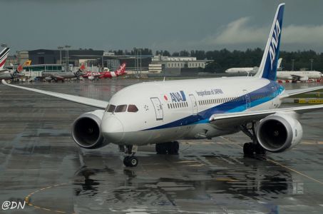 20150110-174506-all-nippon-airways---ana-boeing-787-8-dreamliner---ja831a 16395885747 O